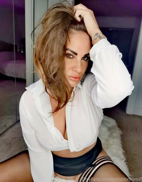 Mistress Mommy Keeley exklusive schöne bilder