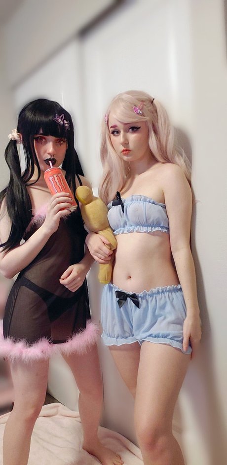 Peachie Sweetie pornostar exklusive archiv