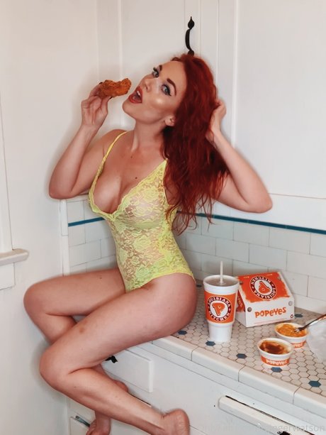 Ginger Watson hd nackt foto