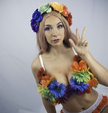 RhiCosplay kunst top foto