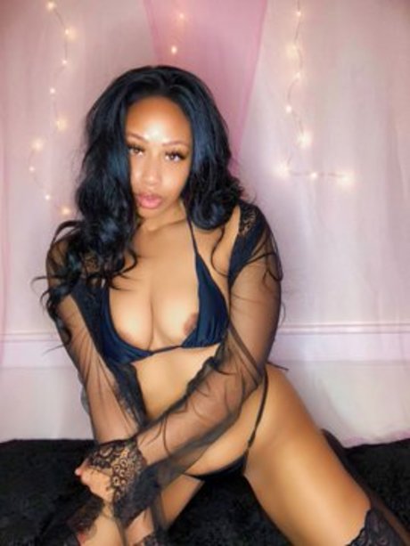 _Goddess Honey 777 pornostar nackte archiv