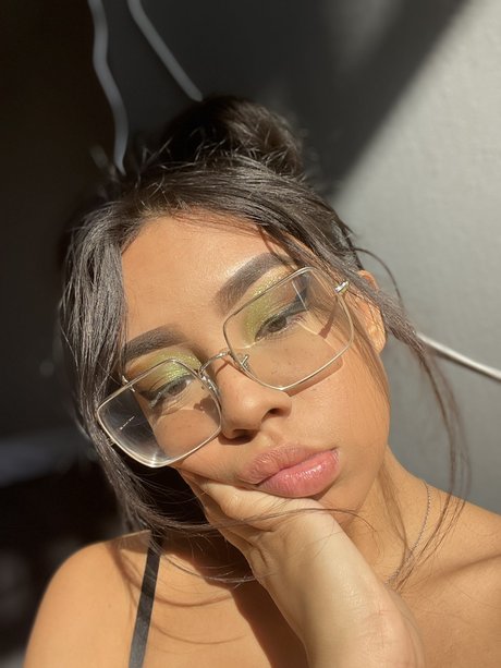 Potato Comrade xxx kunst galerien