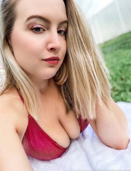 Elizabeth Castravet nackt porno bilder