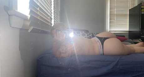 Midgey666 nackt pornostar bilder