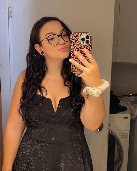 Catherine Cloutier model hübsche galerien