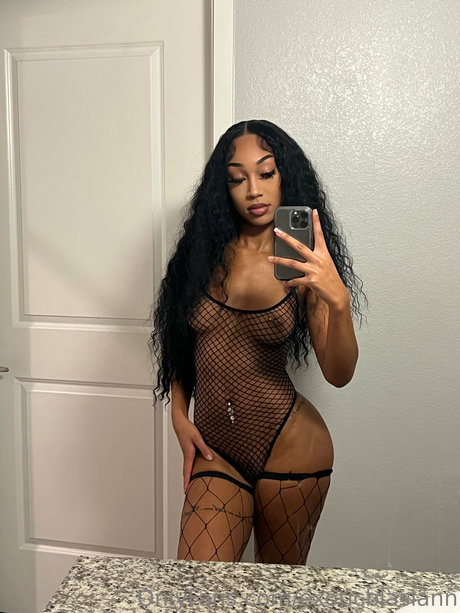 Exoticblasiann_ sexy kostenlose bild