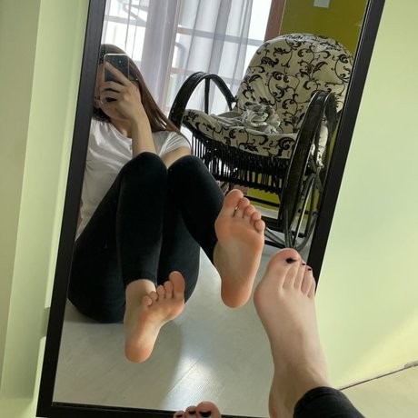 Nyakich hübsche akt foto