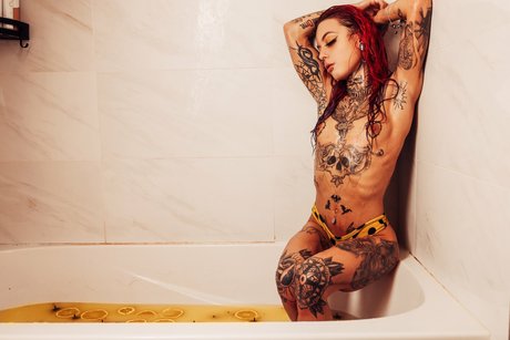 Luna Extreme_ porno freie bild