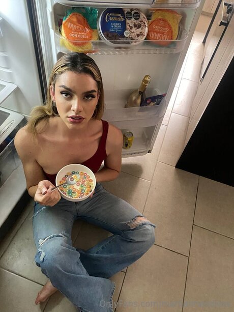 Mariiahneedless beste fotos