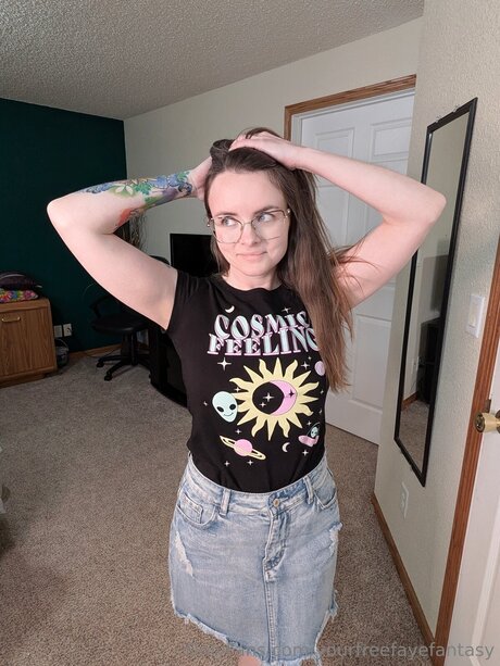 Yourfreefayefantasy akt pornostar bilder