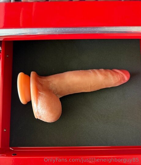 Justtheneighborguy85 nackt sex bilder