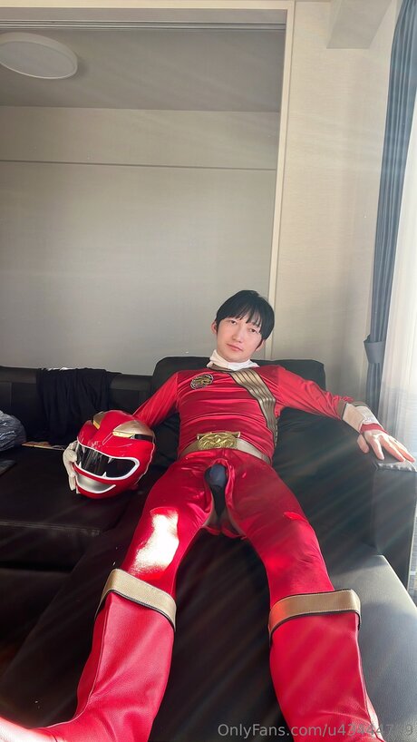 U43444789 erwachsene foto