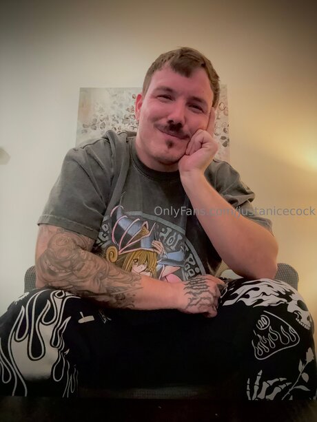 Justanicecock nacktheit hd foto