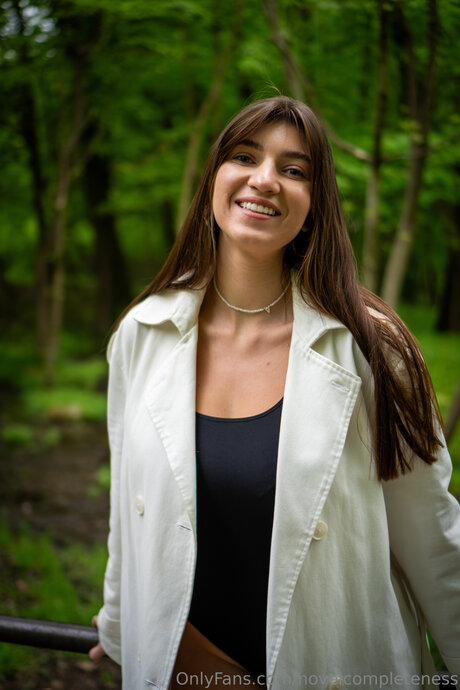 Novelcompleteness nackt exklusive galerie