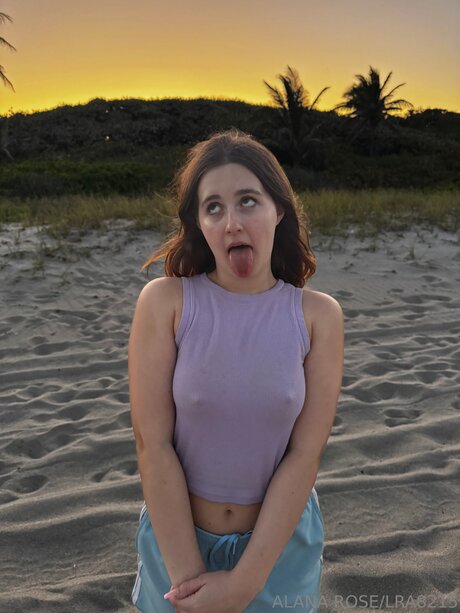 Alanarose8 schauspielerin exklusive foto