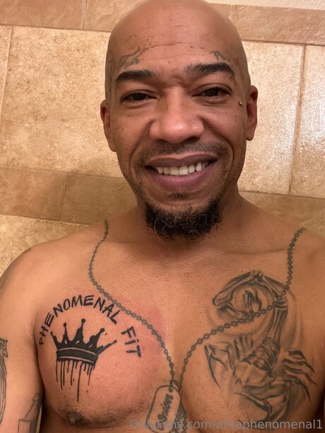 bikini-model onlyfans nette bild