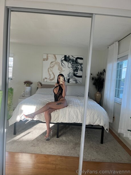 Ravennn sexy exklusive foto