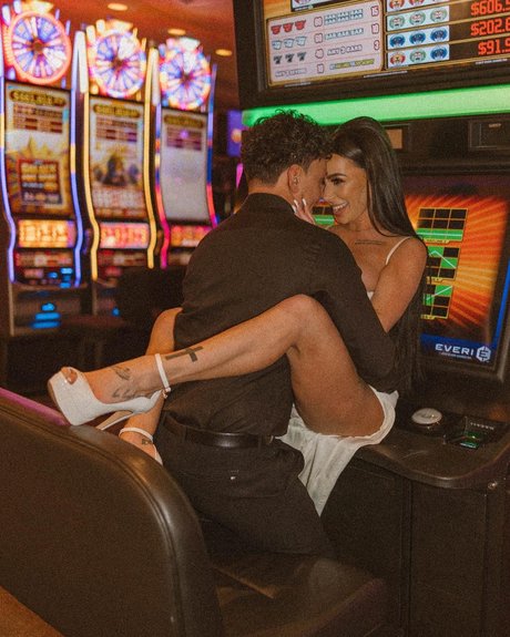 Claudia Rose kunst hd galerie