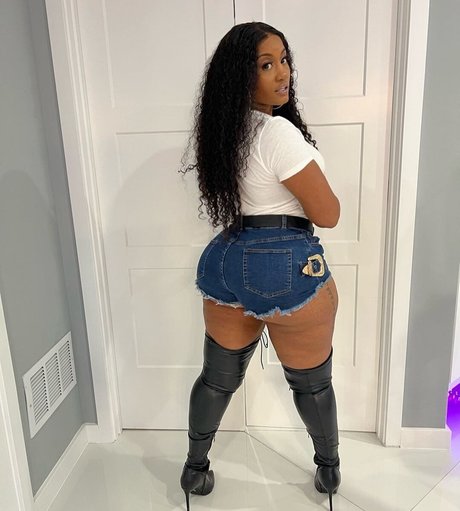 Jhonni Blaze porno heiße bild