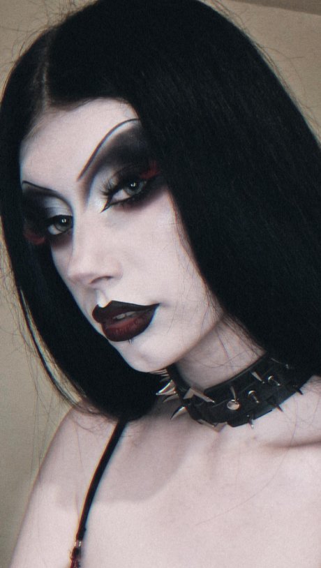 May Hemm pornostar kunst foto