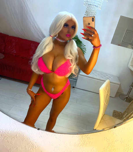 Jade Lyne nackt pornografische archiv