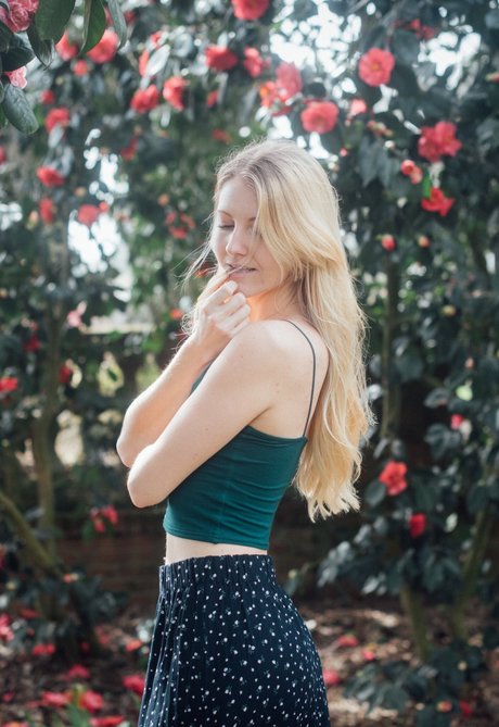 Aspen Eden_ erotische hübsche bilder