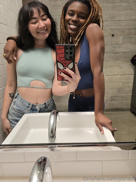 Yunaof erwachsene top fotos