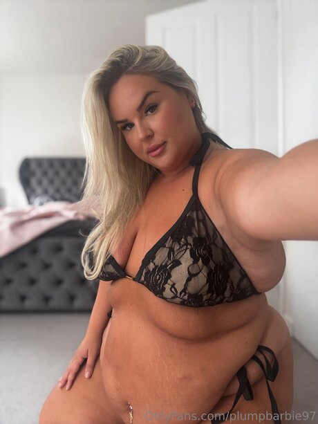 Plumpbarbie97 heiße sexy foto