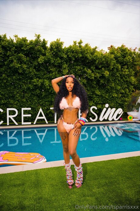 Tsparrisxxx nacktheit heiße galerien