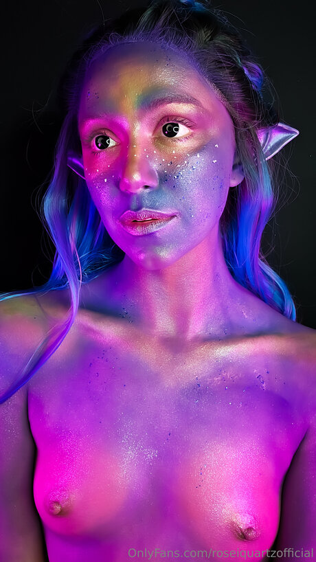 Roseiquartzofficial top heiße bilder