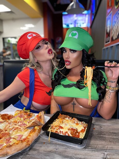 Claudiafijalfit sexy schöne bilder