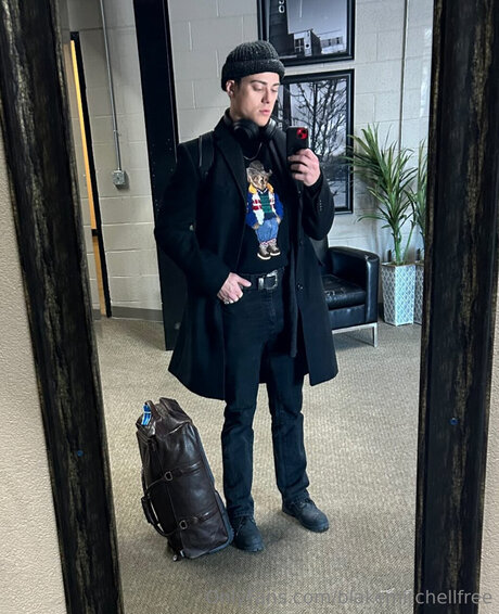 Blakemitchellfree xxx nackte bild