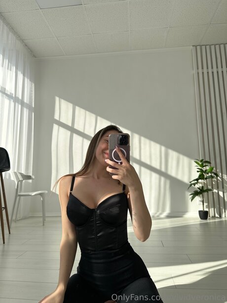 Vividveronica beste erotische bild