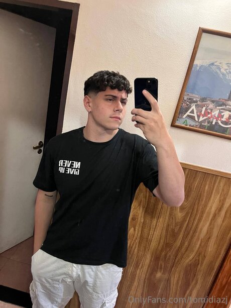 Tomidiazj erwachsene heiße foto