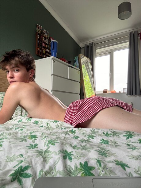 Levygoth69 erwachsene sexy bild