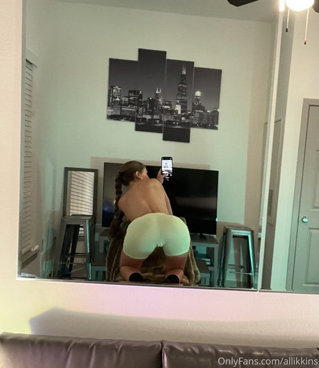 Allikkins_ heiße nackte fotos