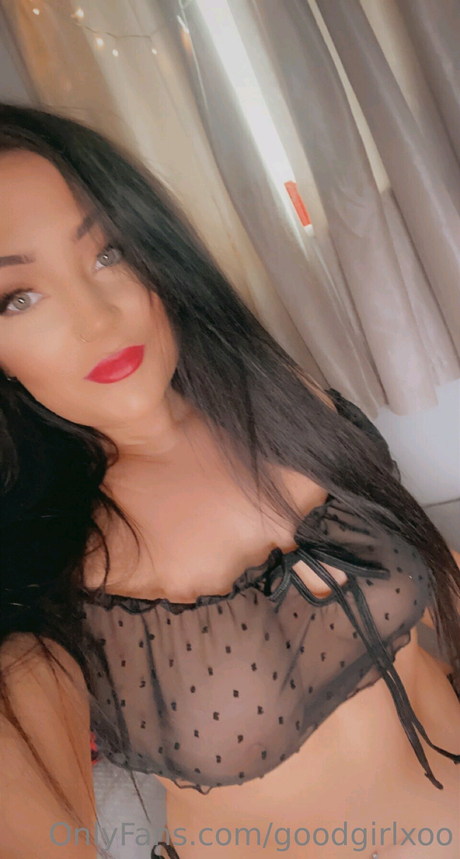 Amber Jaynexo freie nackte bilder