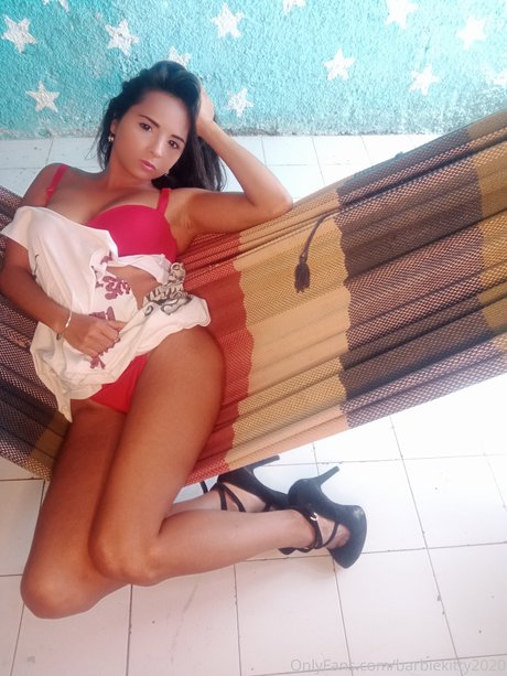 Barbara Savelli exklusive pornographische fotos