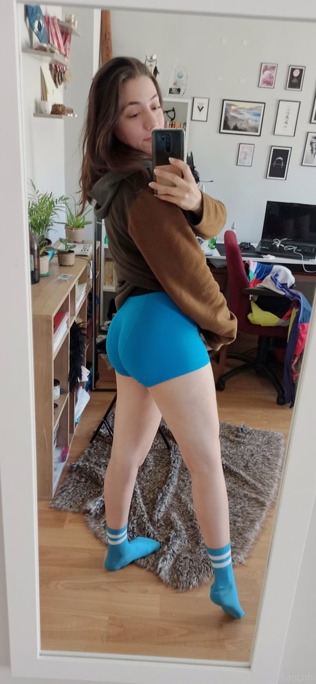 Kanchhi_ erwachsene pornographische fotos