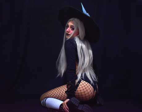 Kanchhi_ xxx nackten bild