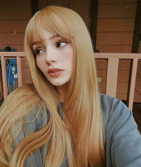 Kiki Sakura schöne heiße archiv