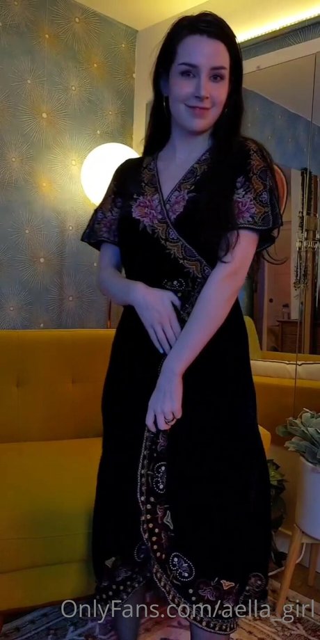 Aella girl beste schöne galerie