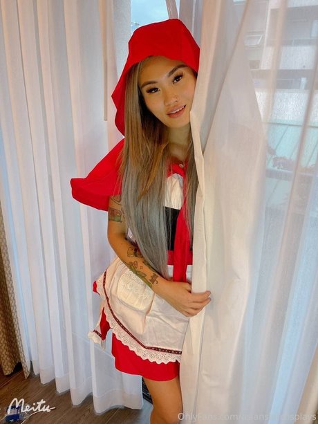 Lola Tessa sex archiv