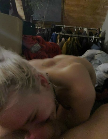 Maryjanakrasnapanna sexy schöne bild