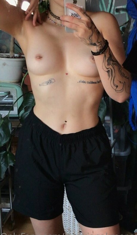 Maryjanakrasnapanna exklusive xxx galerie