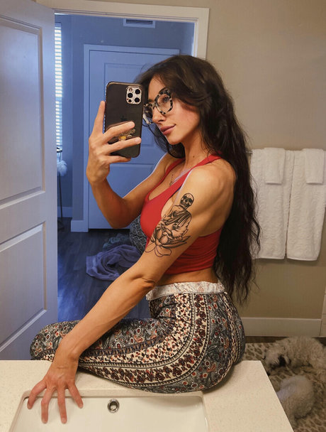 Molly Dixx hübsche beste galerie