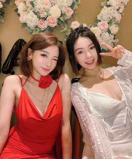 Inshy nackt perfekte bilder