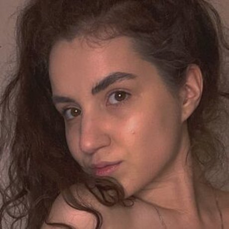 zulanass schöne akt archiv