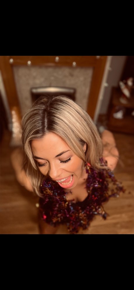 Fiestyfrankie hübsche pornografische foto