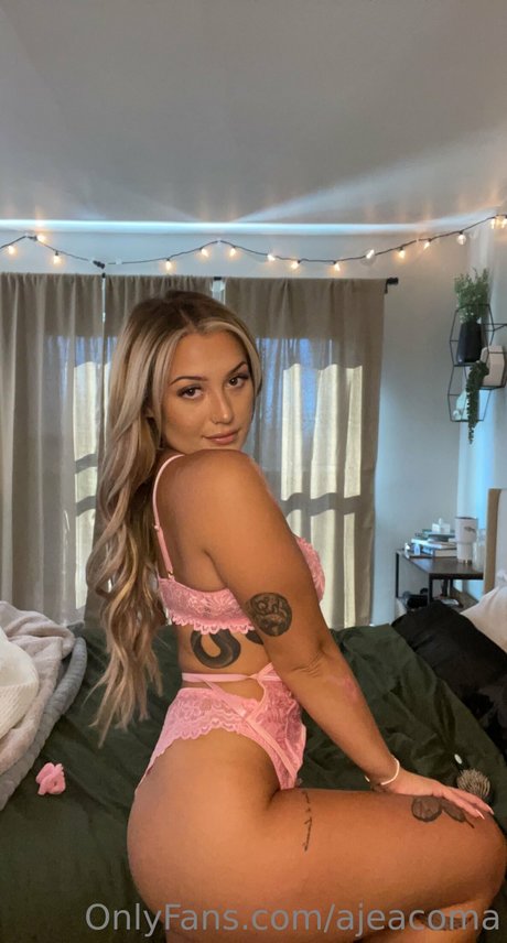 Alyssa Jeacoma model sexy fotos